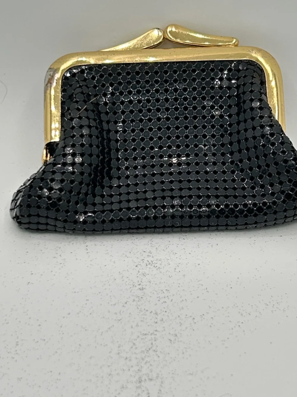 Vintage WHITING & DAVIS Black Metal Mesh Miniature Kissing Lock Coin Purse